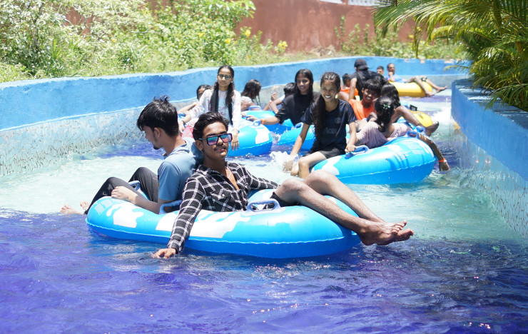 A Cool-Pool Day